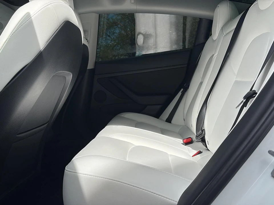 2023 Tesla Model 3 - Image 19 of 21