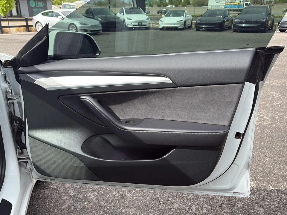 2023 Tesla Model 3 - Image 11 of 21