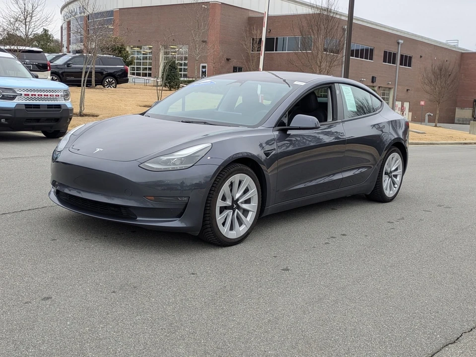 2023 Tesla Model 3 - Image 8 of 12