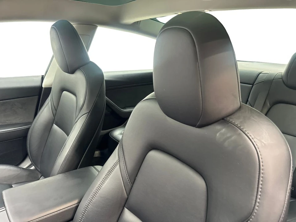 2023 Tesla Model 3 - Image 27 of 31