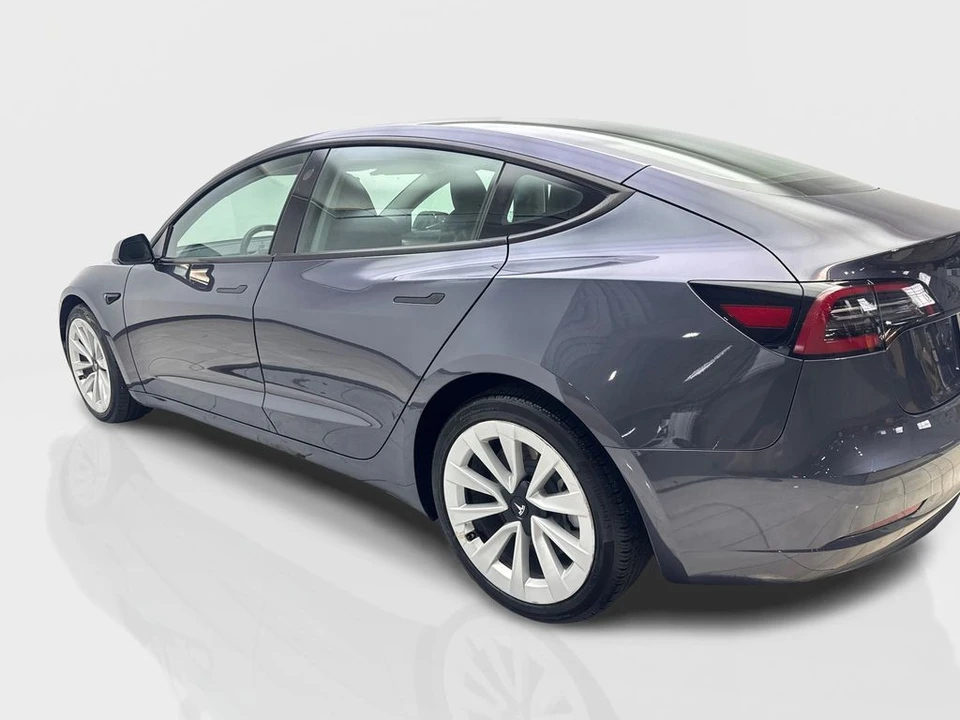 2023 Tesla Model 3 - Image 14 of 31