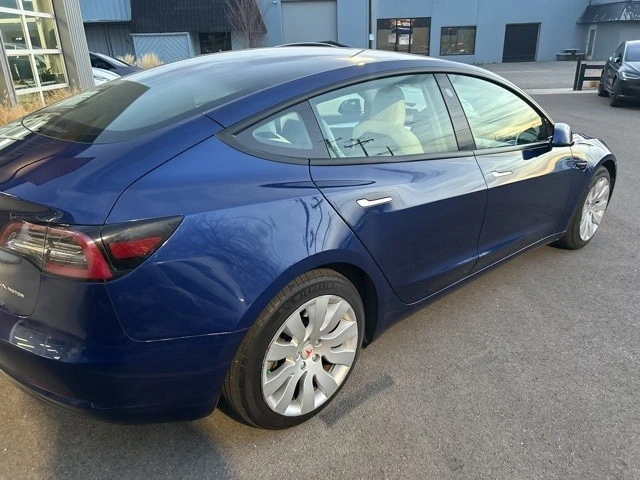 2023 Tesla Model 3 - Image 8 of 21