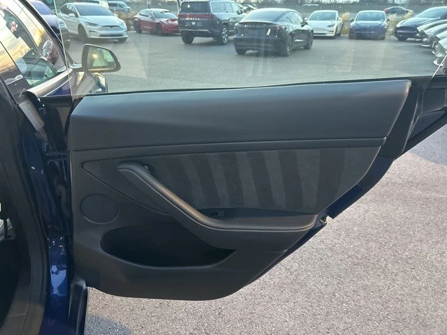 2023 Tesla Model 3 - Image 18 of 21