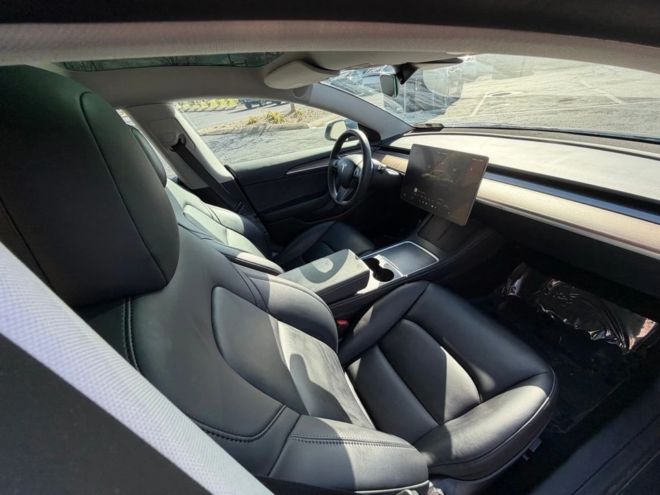 2023 Tesla Model 3 - Image 11 of 15