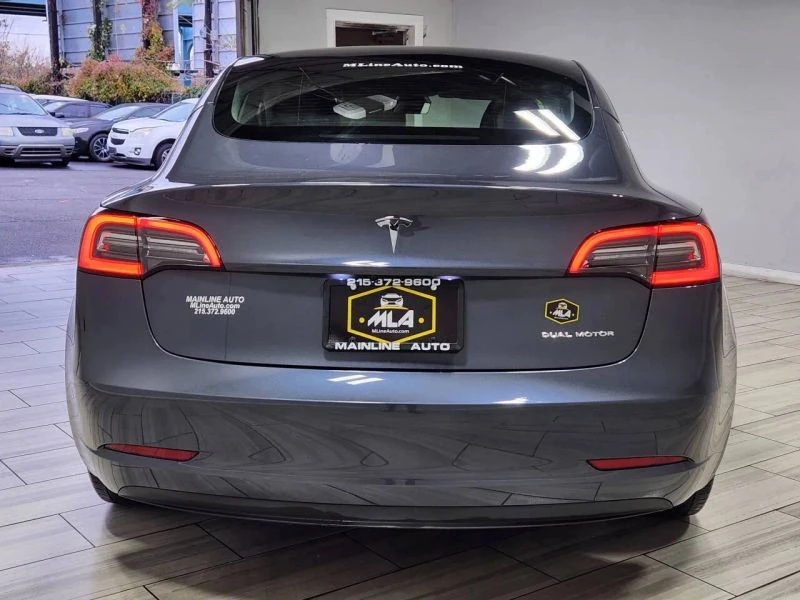 2023 Tesla Model 3 - Image 4 of 12