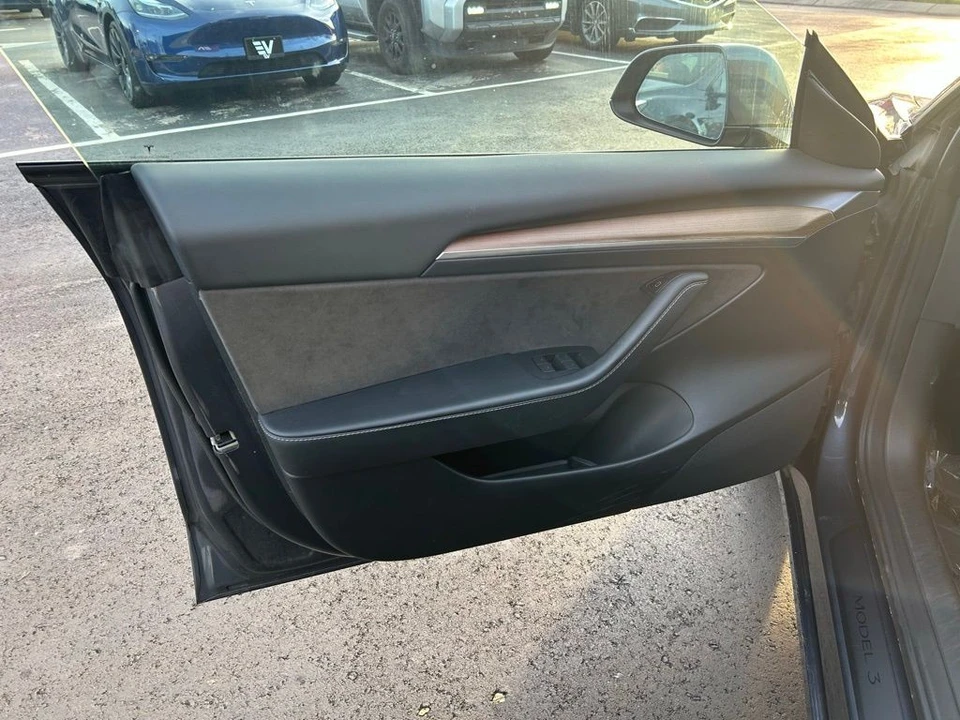2023 Tesla Model 3 - Image 15 of 18
