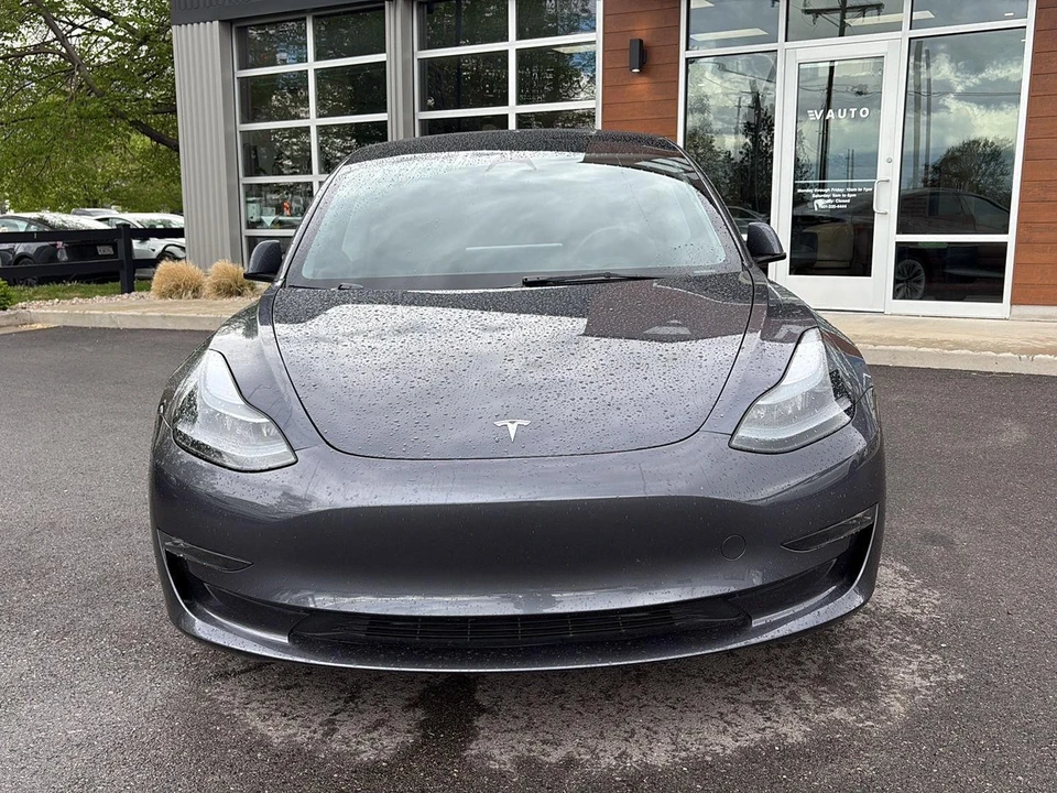 2023 Tesla Model 3 - Image 3 of 27