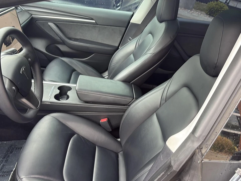 2023 Tesla Model 3 - Image 11 of 21