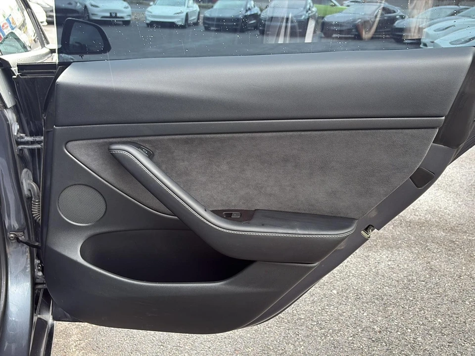2023 Tesla Model 3 - Image 13 of 21