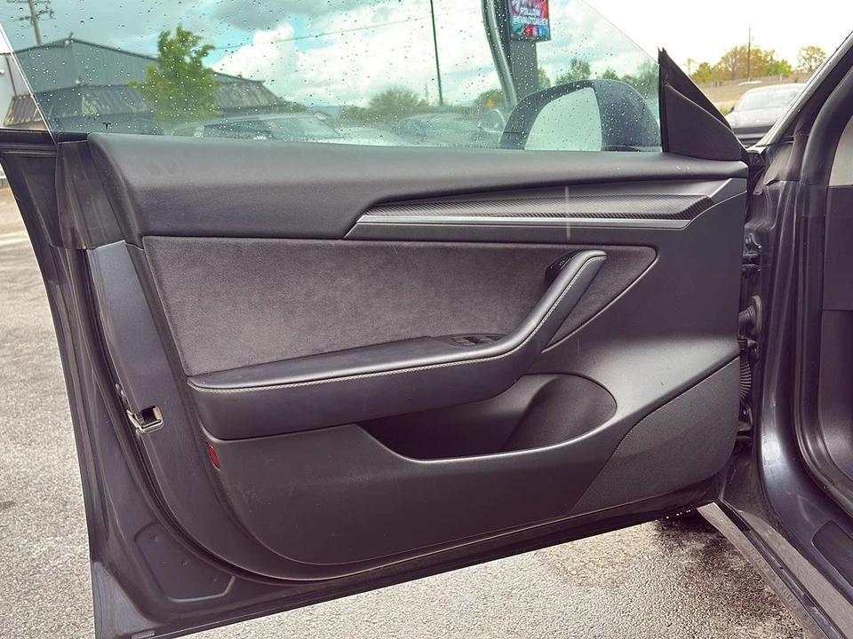2023 Tesla Model 3 - Image 10 of 27