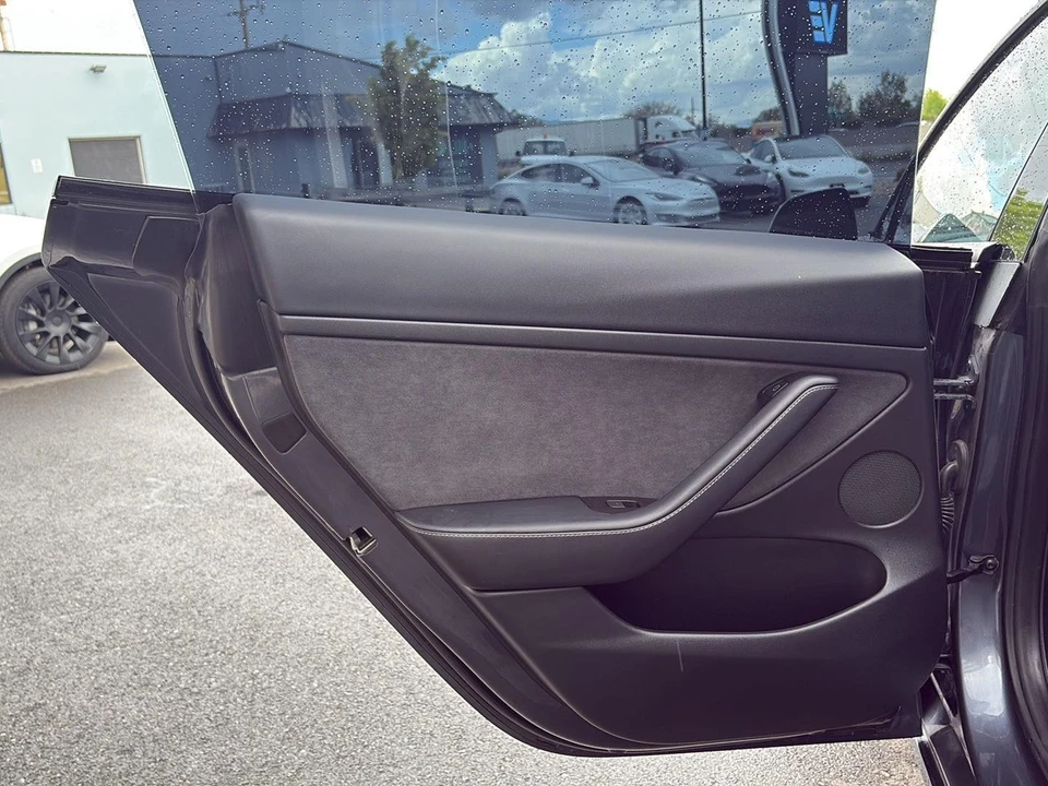 2023 Tesla Model 3 - Image 12 of 21