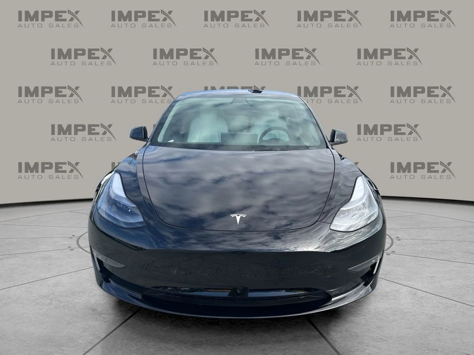 2023 Tesla Model 3 - Image 8 of 12