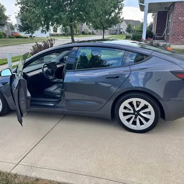 2023 Tesla Model 3 Long Range AWD