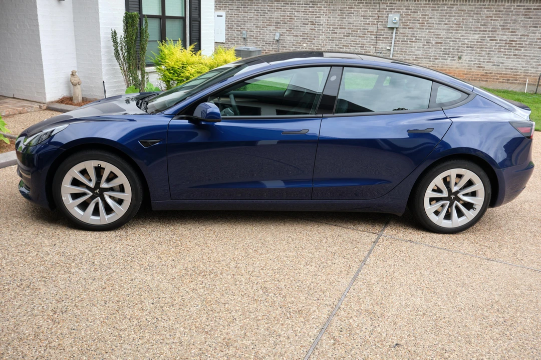 2023 Tesla Model 3 - Image 6 of 31