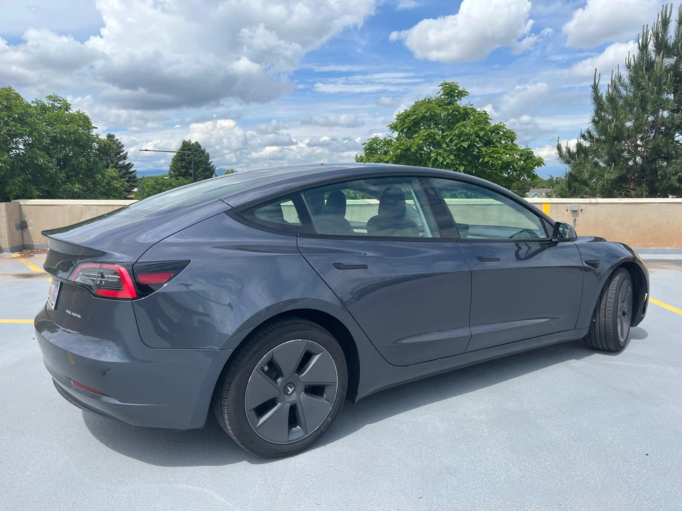 2023 Tesla Model 3 - Image 21 of 31