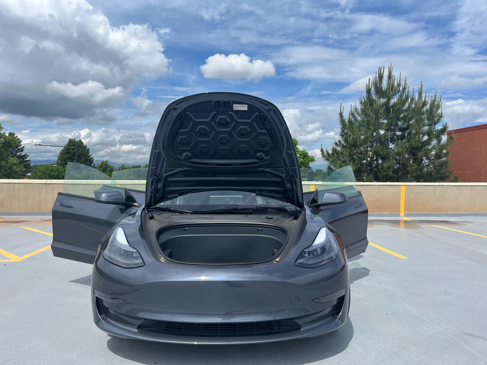 2023 Tesla Model 3 - Image 9 of 31