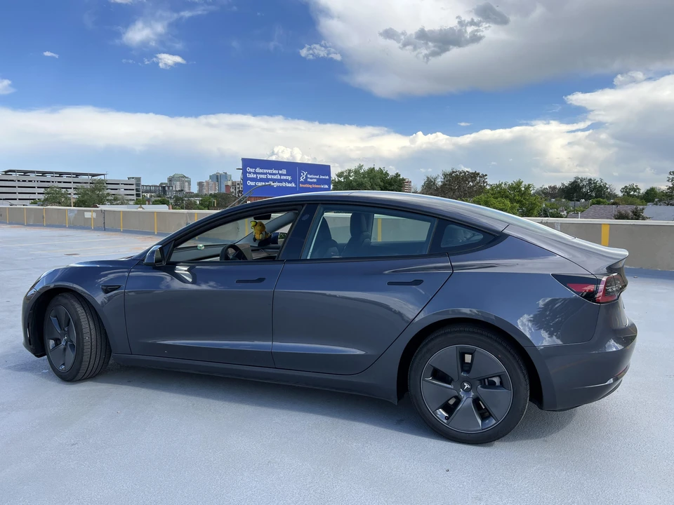 2023 Tesla Model 3 - Image 15 of 31