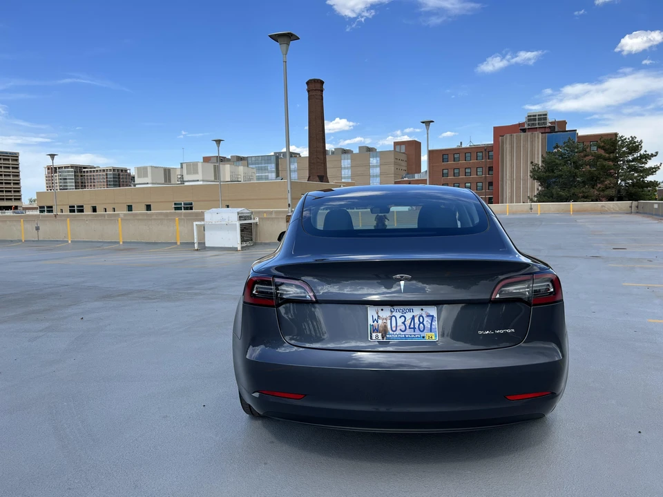 2023 Tesla Model 3 - Image 17 of 31