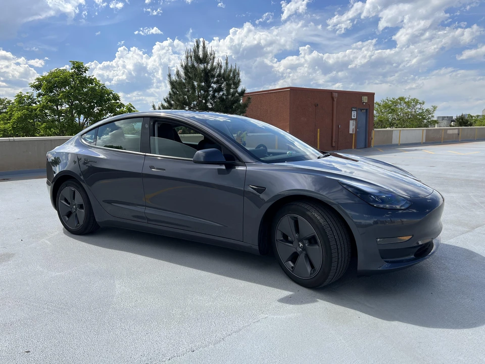 2023 Tesla Model 3 - Image 25 of 31
