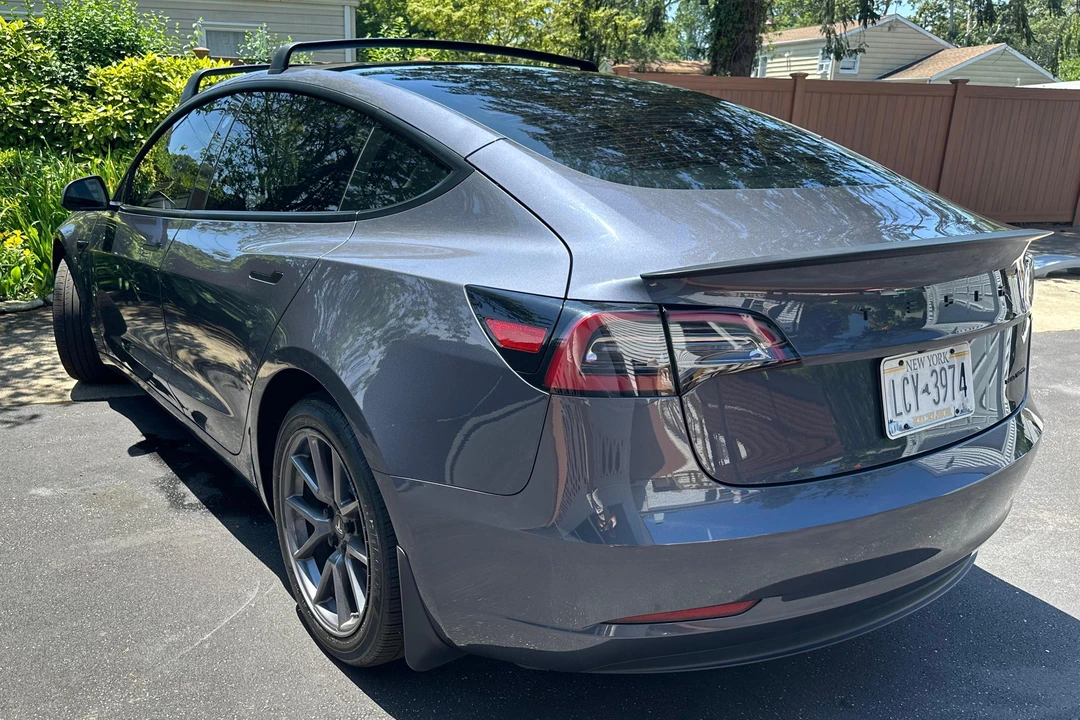 2023 Tesla Model 3 - Image 4 of 31