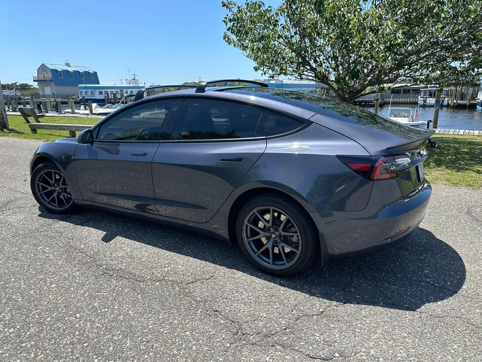2023 Tesla Model 3 - Image 12 of 31