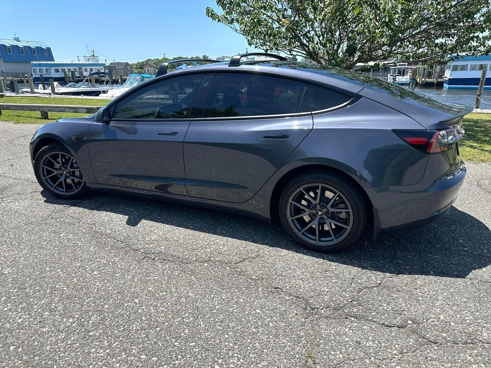 2023 Tesla Model 3 - Image 11 of 31