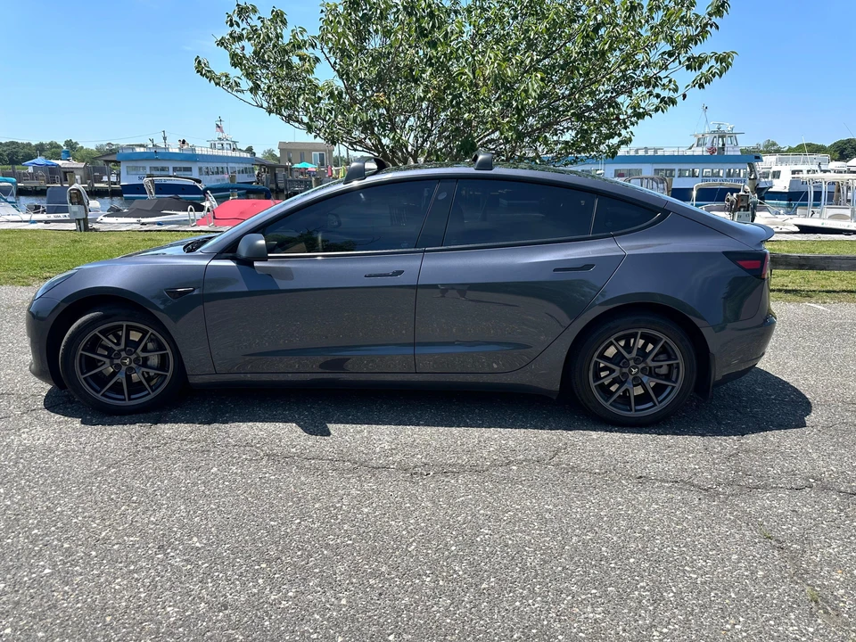 2023 Tesla Model 3 - Image 10 of 31