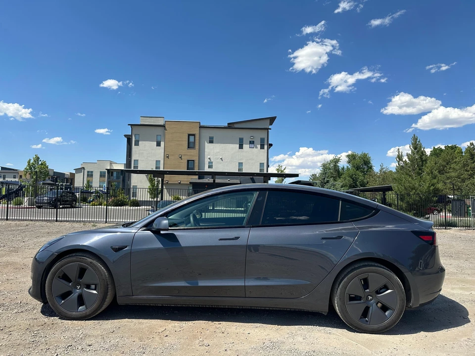 2023 Tesla Model 3 - Image 11 of 31