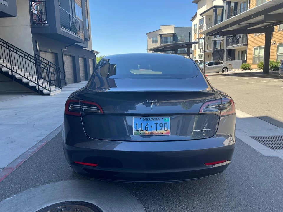 2023 Tesla Model 3 - Image 15 of 31