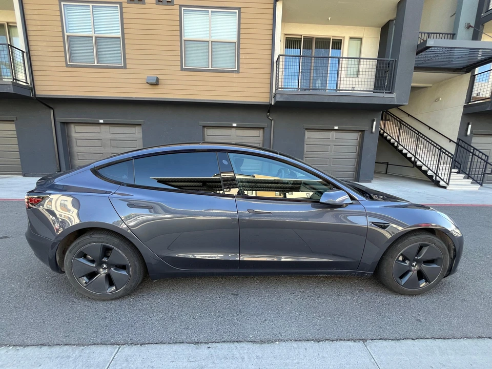 2023 Tesla Model 3 - Image 20 of 31