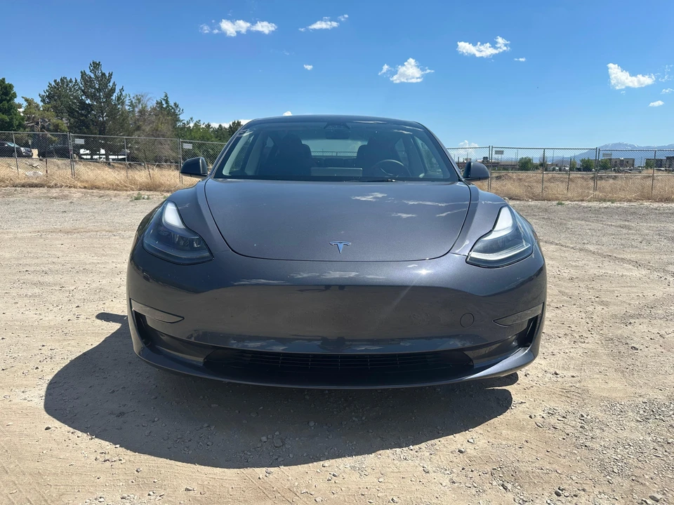 2023 Tesla Model 3 - Image 8 of 31