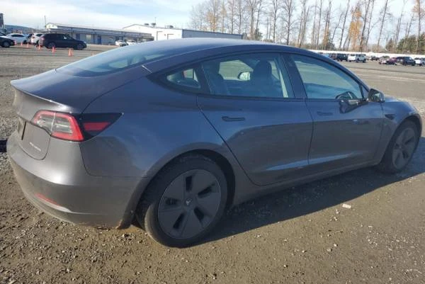 2023 Tesla Model 3 - Image 3 of 12