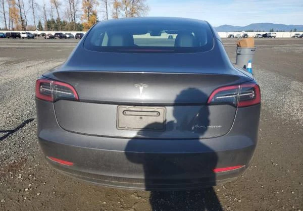 2023 Tesla Model 3 - Image 6 of 12