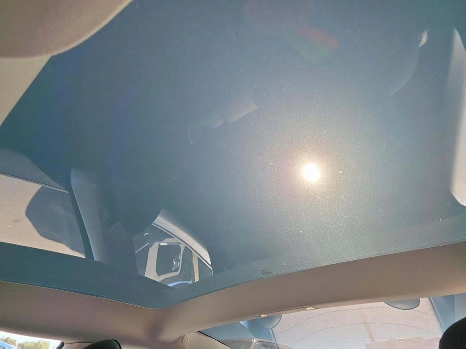 2023 Tesla Model 3 - Image 8 of 10