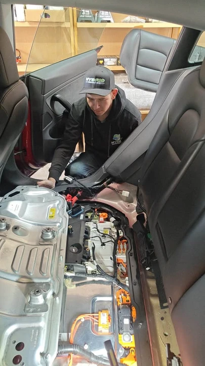 2023 Tesla Model 3 - Image 7 of 14