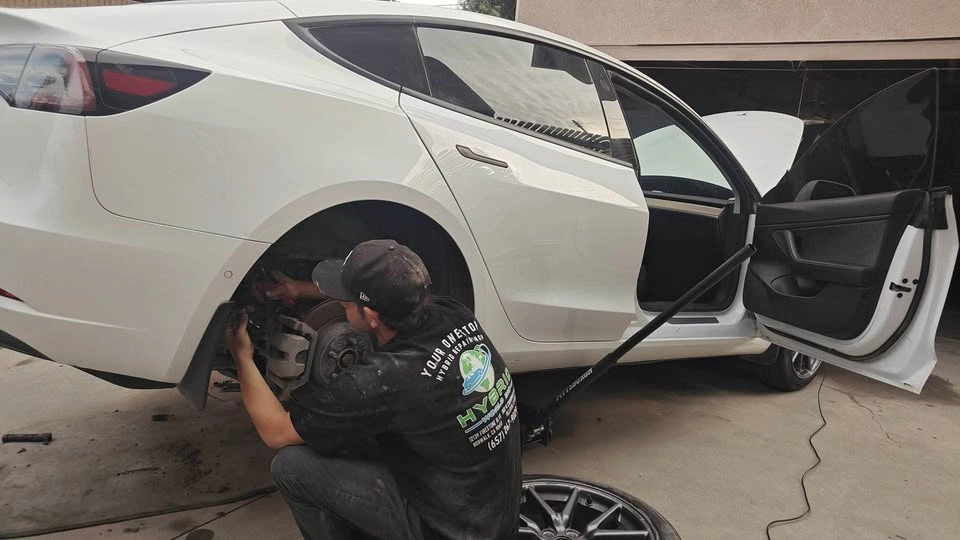 2023 Tesla Model 3 - Image 11 of 14