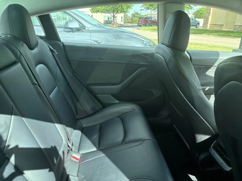 2023 Tesla Model 3 - Image 7 of 8