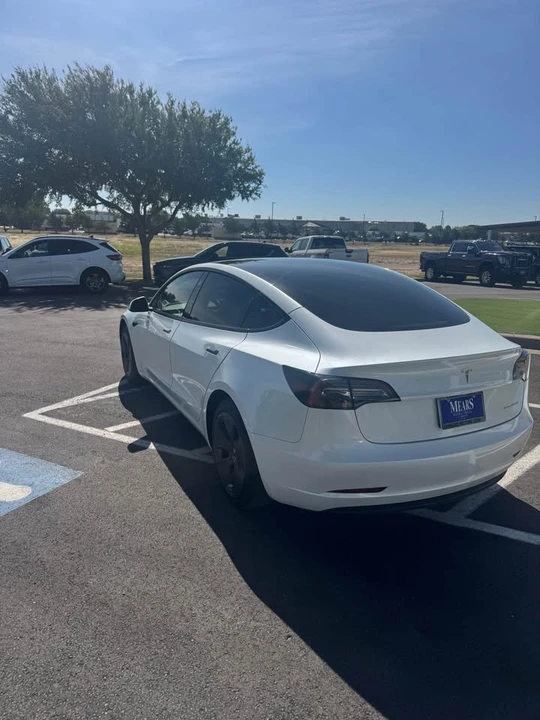2023 Tesla Model 3 - Image 2 of 11