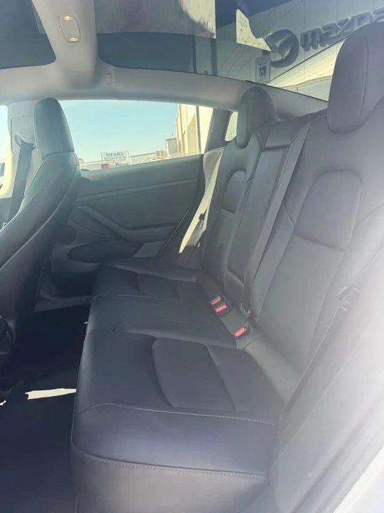 2023 Tesla Model 3 - Image 5 of 11