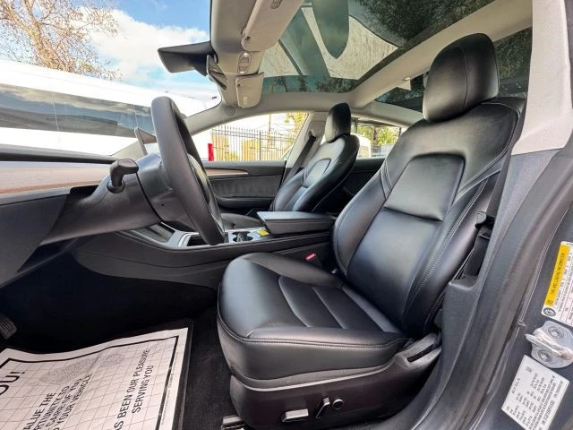 2023 Tesla Model 3 - Image 9 of 21