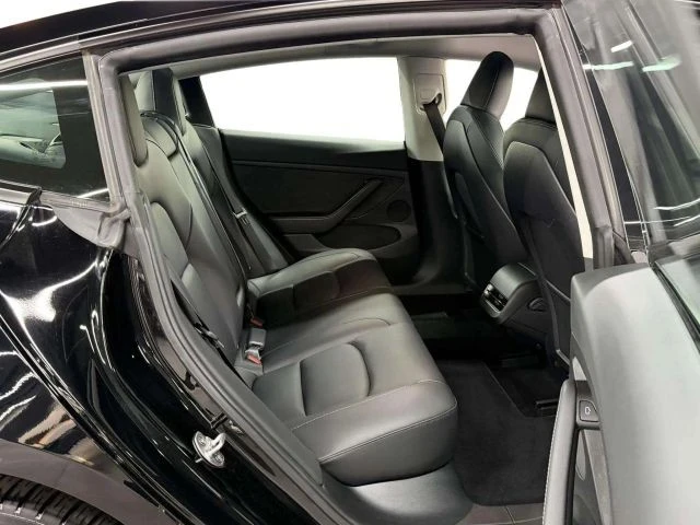 2023 Tesla Model 3 - Image 11 of 12