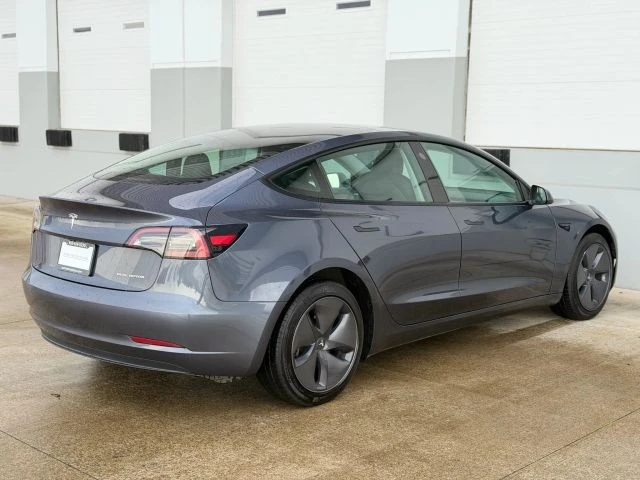 2023 Tesla Model 3 - Image 5 of 21