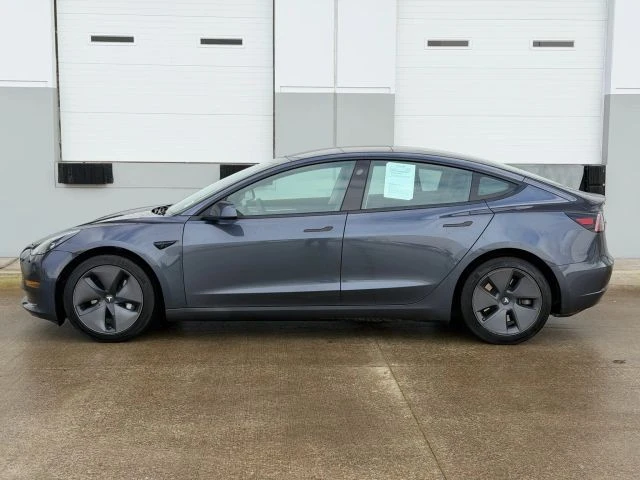 2023 Tesla Model 3 - Image 2 of 21