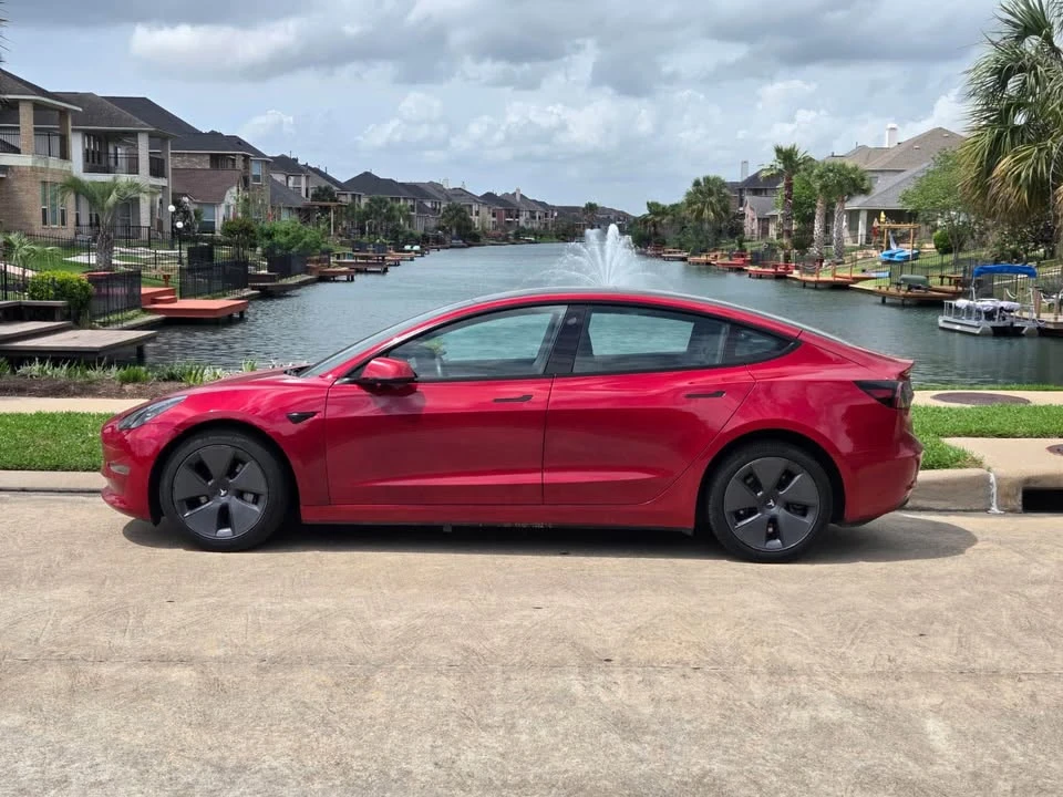2023 Tesla Model 3 - Image 8 of 14