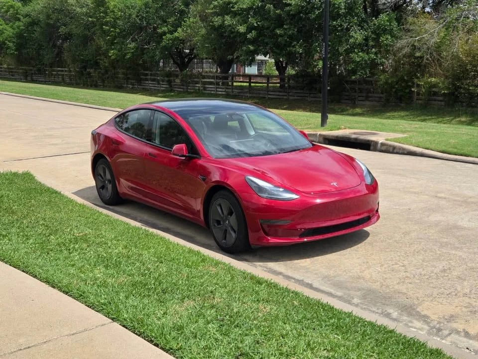 2023 Tesla Model 3 - Image 3 of 14