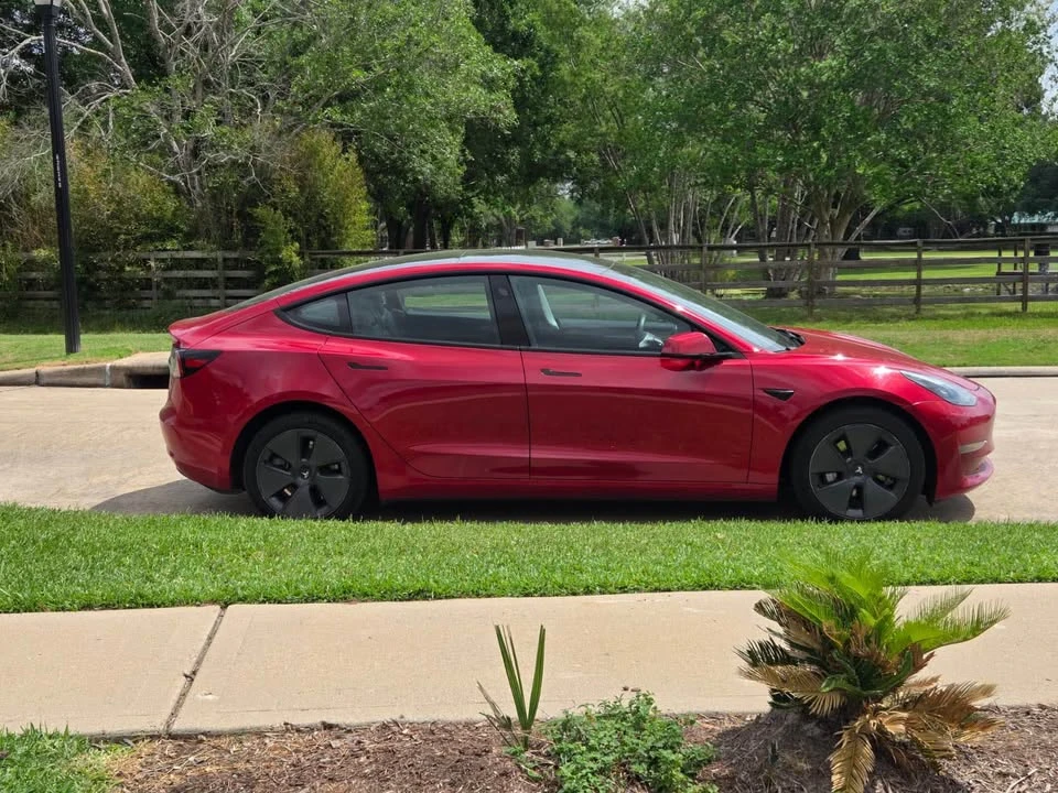 2023 Tesla Model 3 - Image 4 of 14