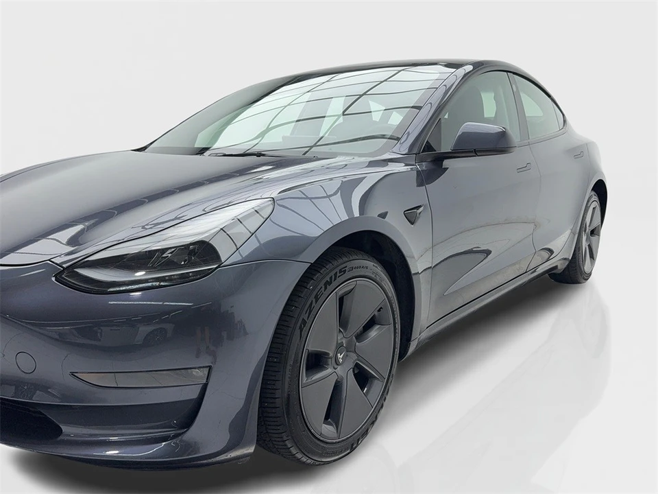 2023 Tesla Model 3 - Image 3 of 12