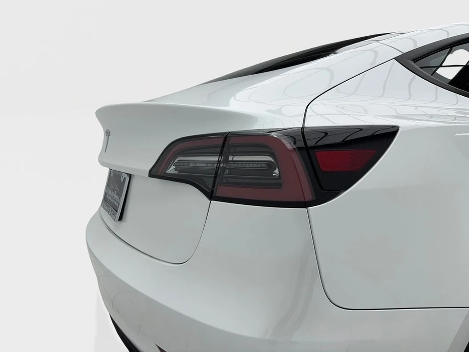 2023 Tesla Model 3 - Image 7 of 21