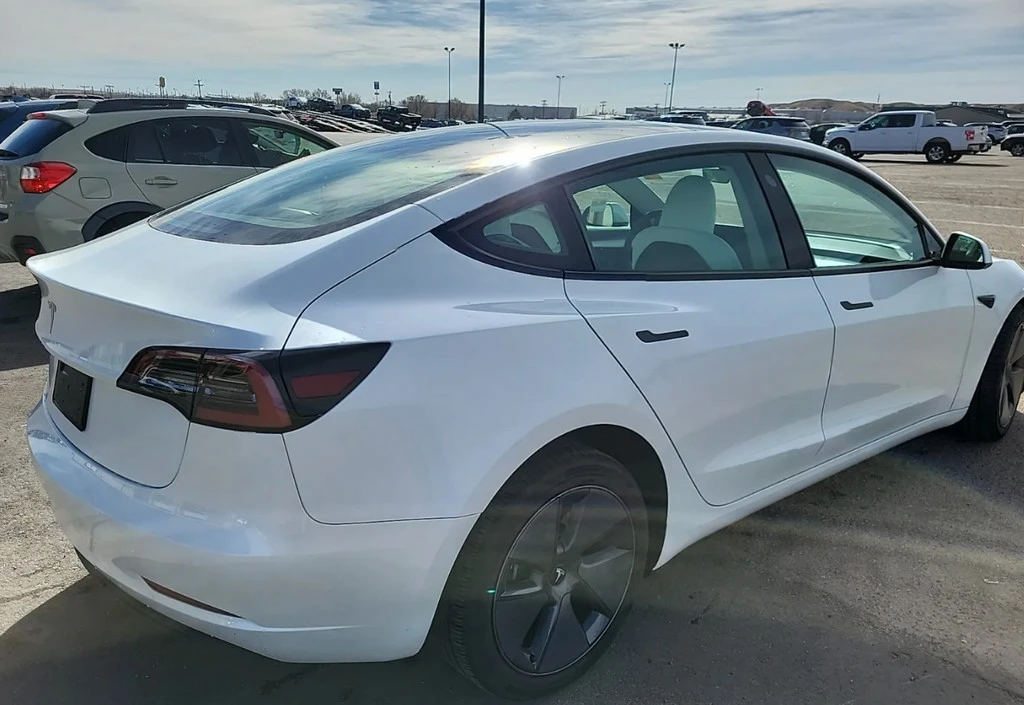 2023 Tesla Model 3 - Image 2 of 10