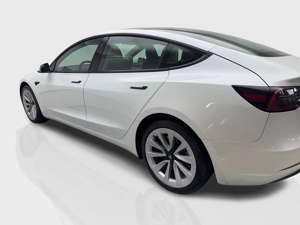 2023 Tesla Model 3 - Image 14 of 21
